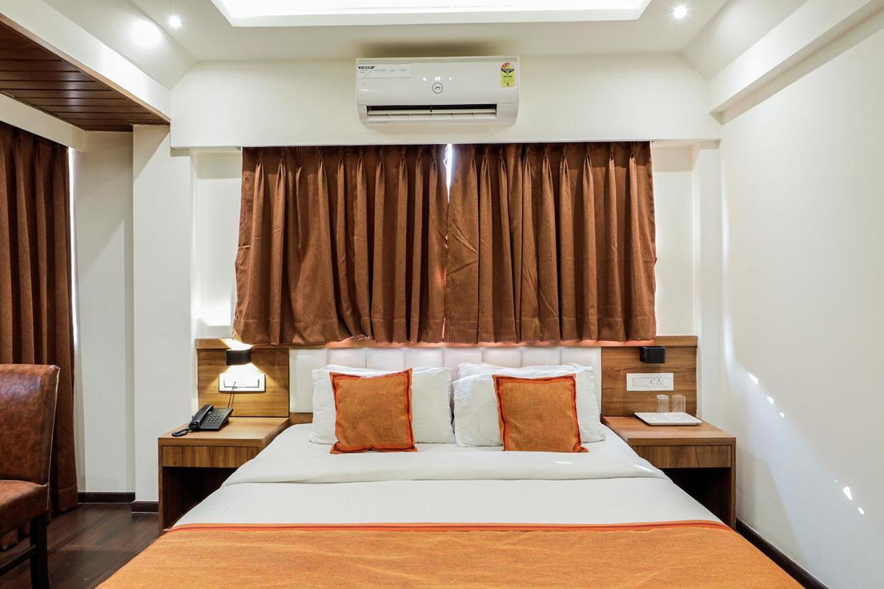Hotel Ratna Mahal Mumbai Luaran gambar