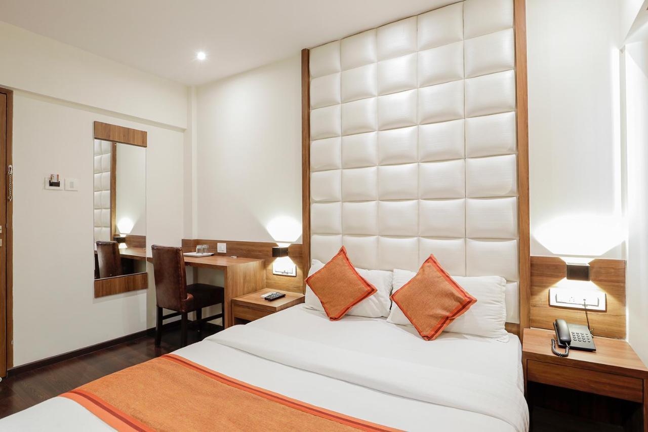 Hotel Ratna Mahal Mumbai Luaran gambar