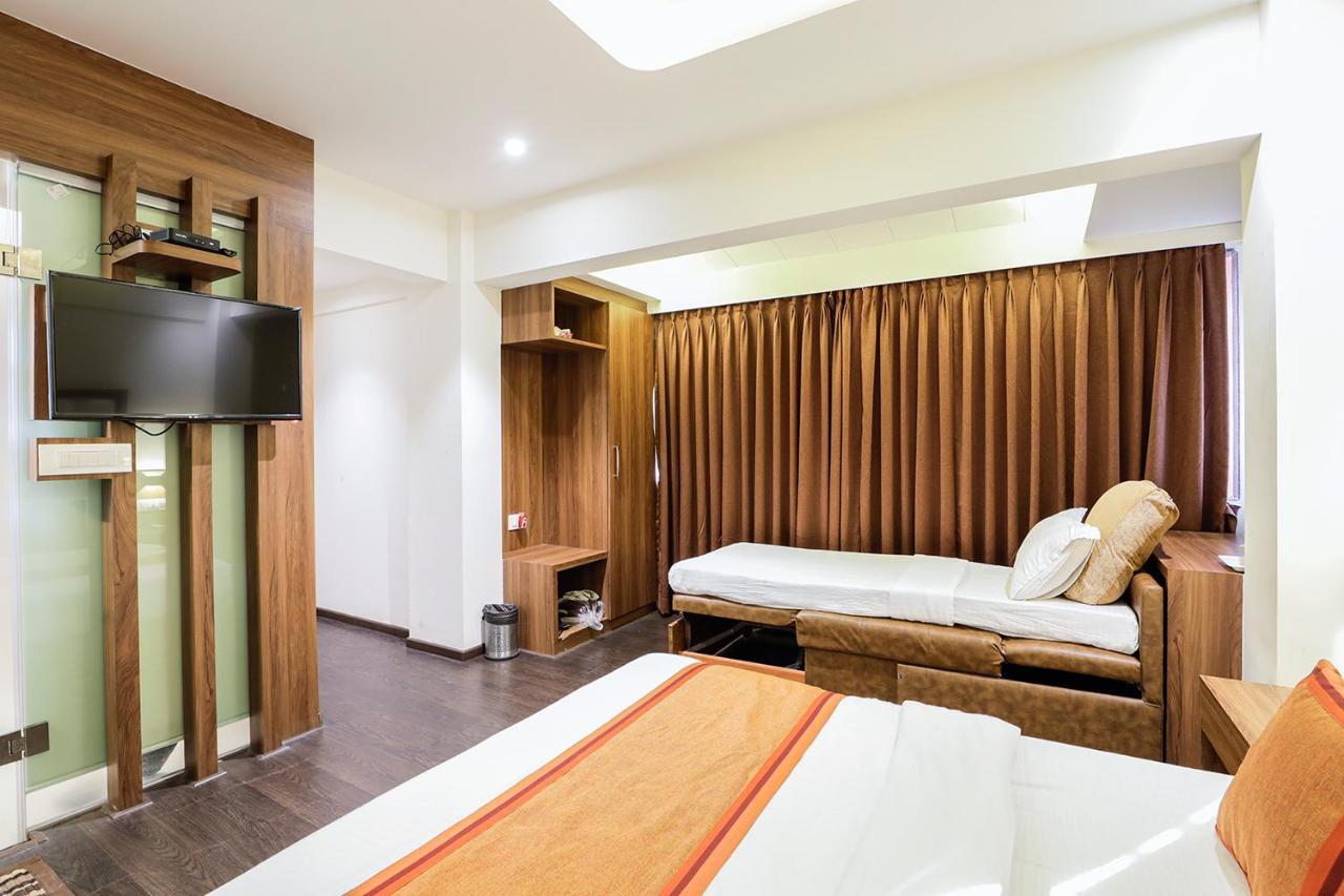 Hotel Ratna Mahal Mumbai Luaran gambar